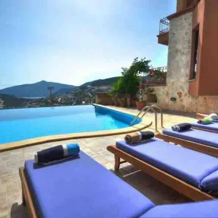 Vila Deniz Manzarali Ozel Havuzlu *