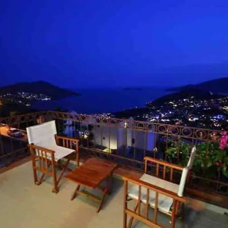 Vila Deniz Manzarali Ozel Havuzlu